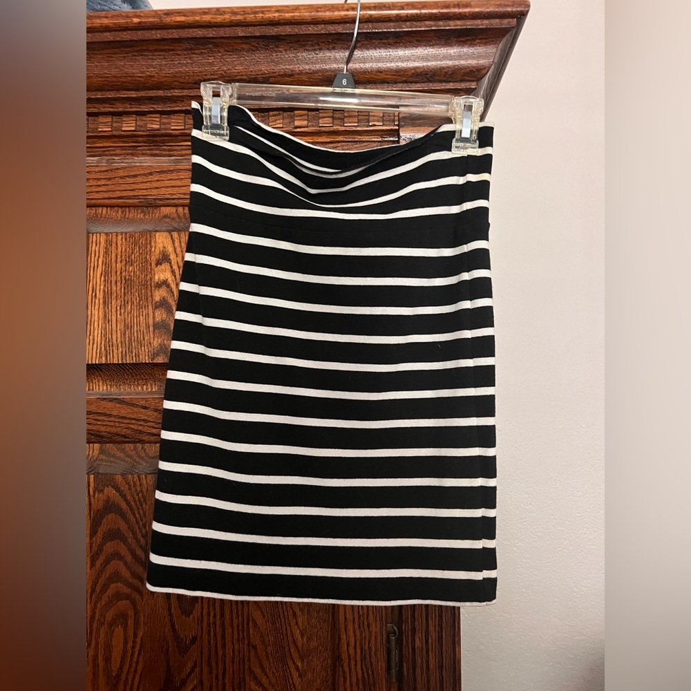 Pencil skirt